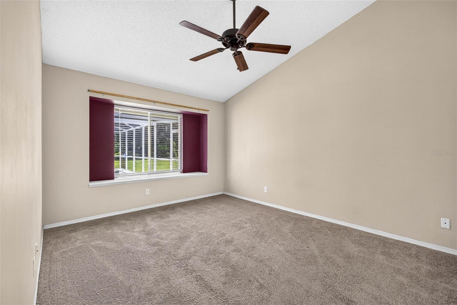 3318 SILVERPOND DR — photo 27