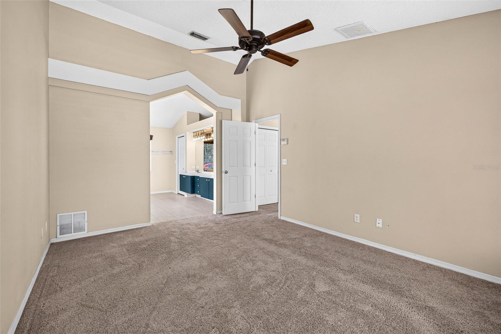 3318 SILVERPOND DR — photo 28