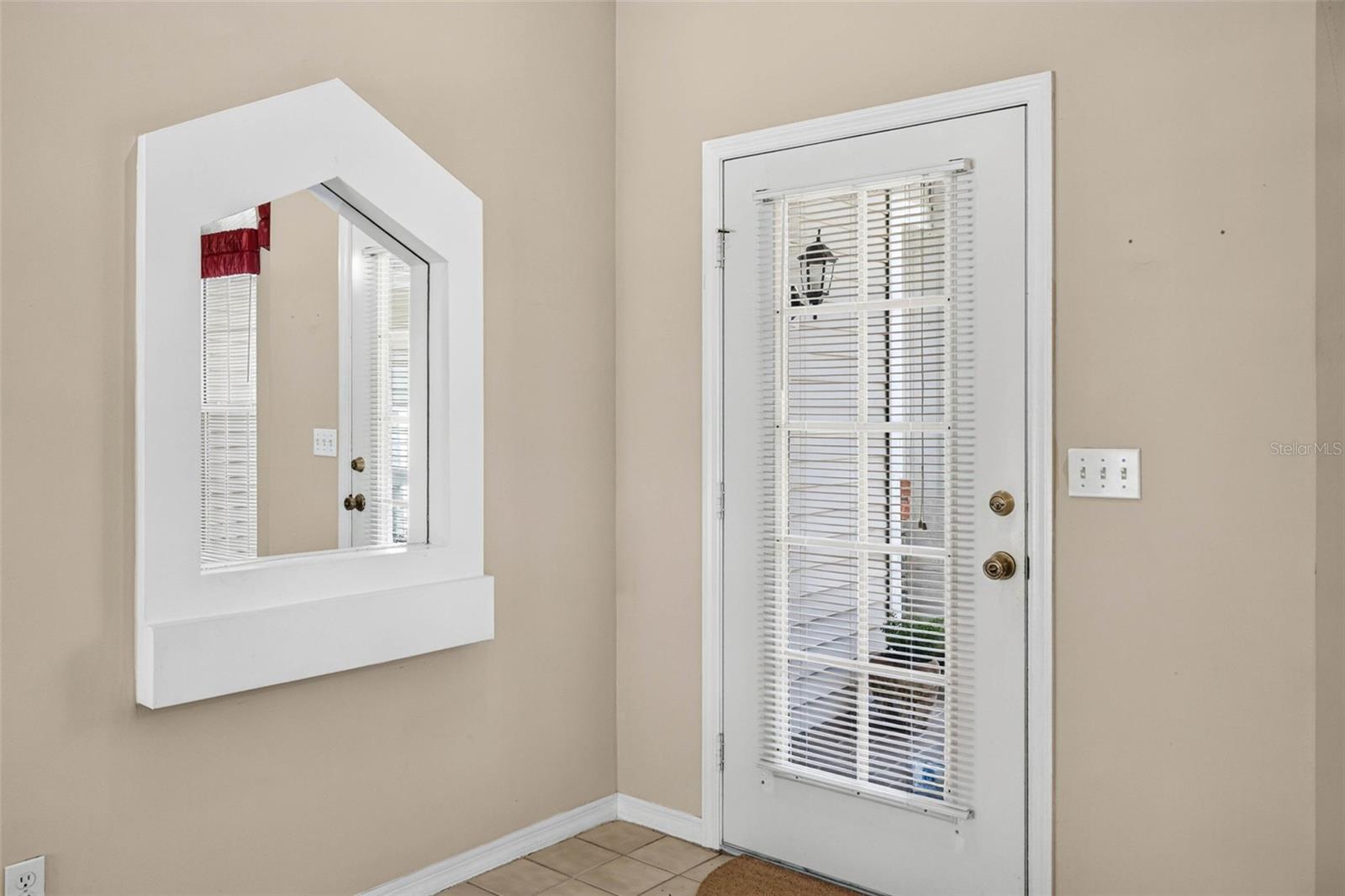 3318 SILVERPOND DR — photo 6