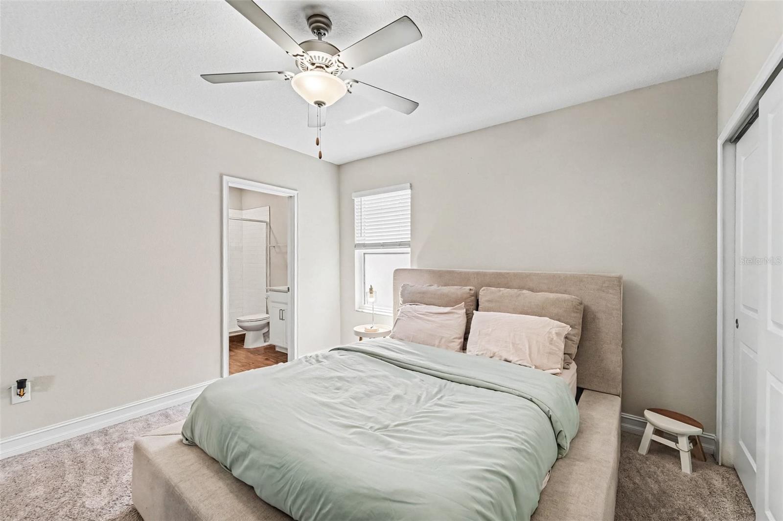 21590 VIOLET PERIWINKLE DR — photo 36