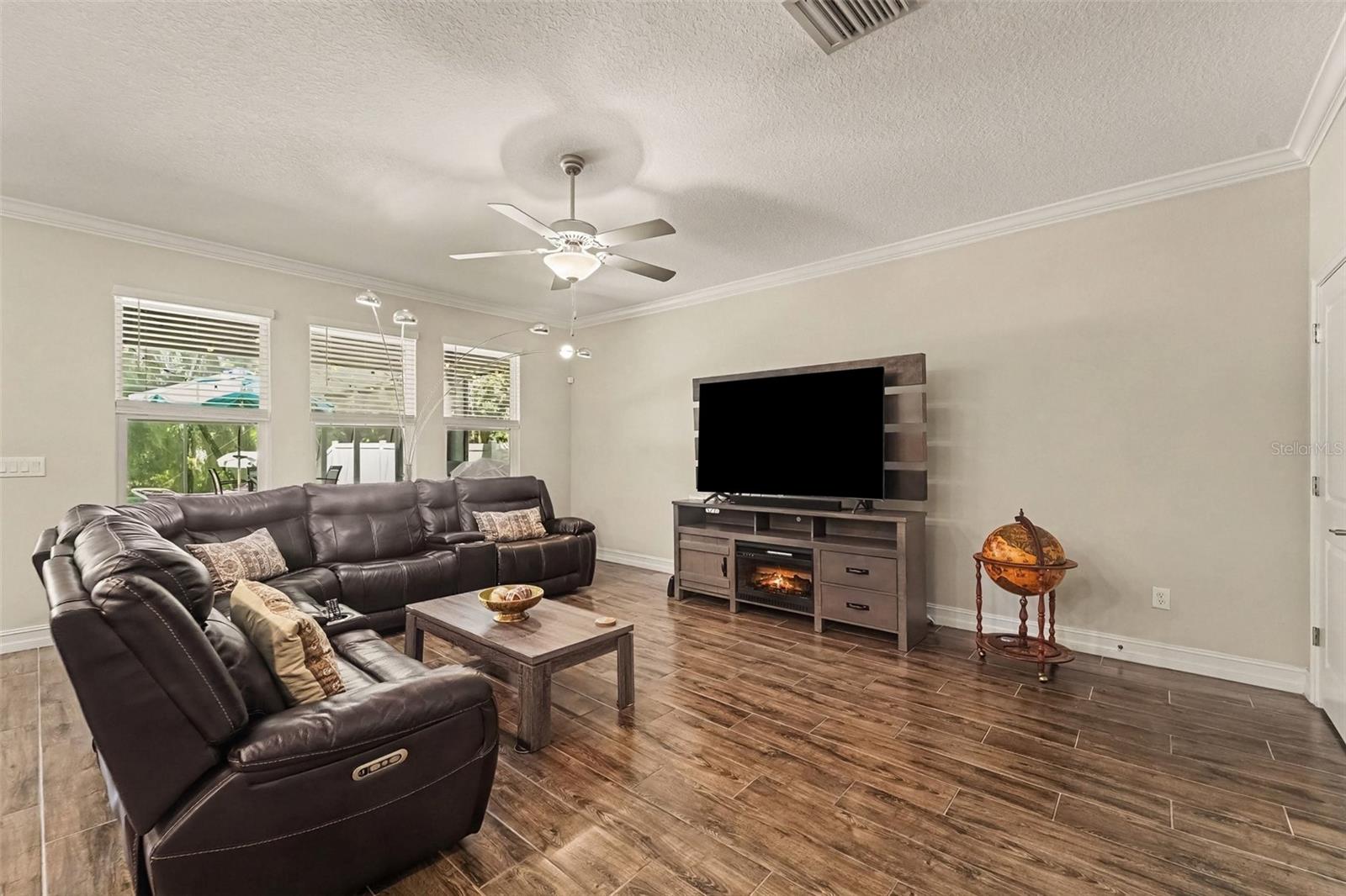 21590 VIOLET PERIWINKLE DR — photo 10
