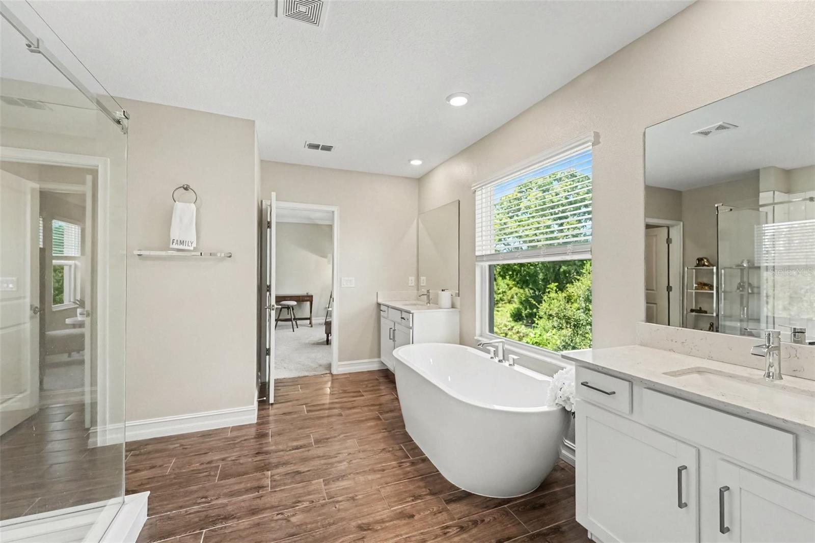 21590 VIOLET PERIWINKLE DR — photo 28