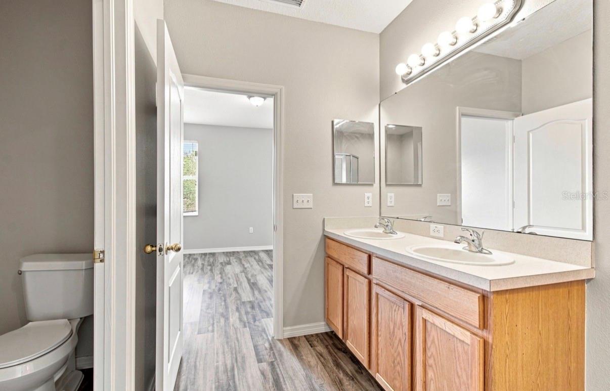 9904 VENETIAN RIVER WAY — photo 40
