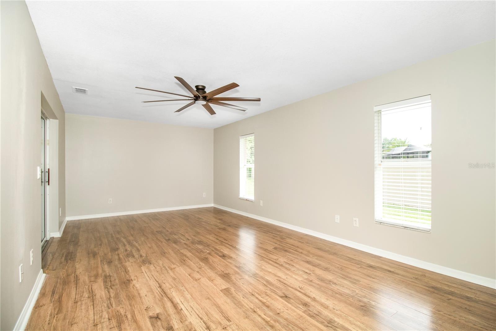 4700 BALSAM DR — photo 10