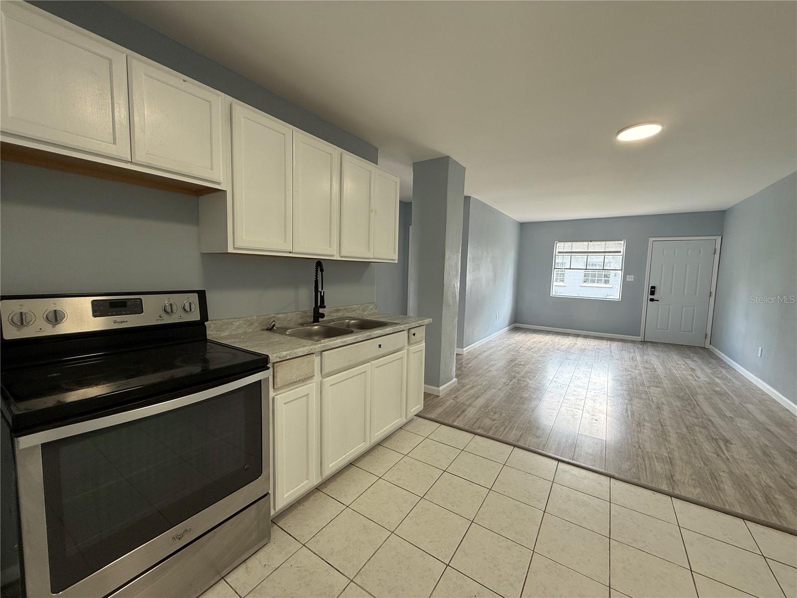 3408 E DR MARTIN LUTHER KING JR BLVD #4 — photo 7