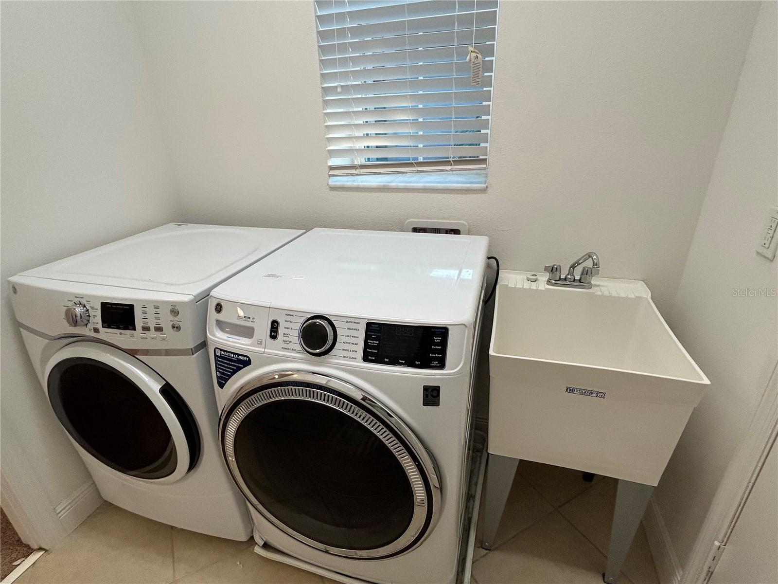 2106 SCHOLARTREE WAY — photo 13