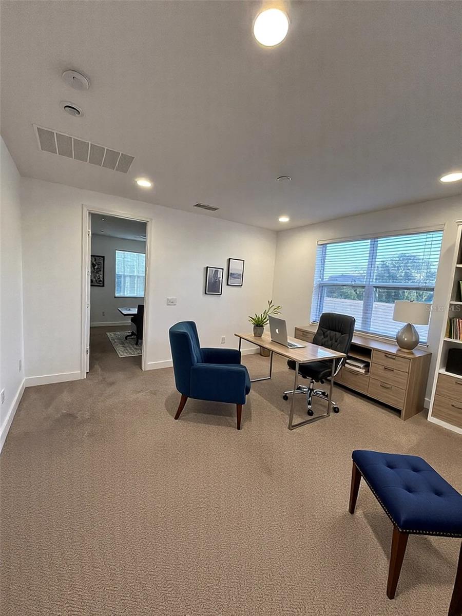2106 SCHOLARTREE WAY — photo 12