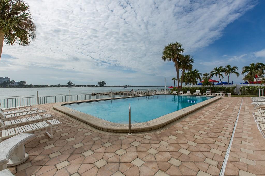 675 S GULFVIEW BLVD #1007 — photo 47