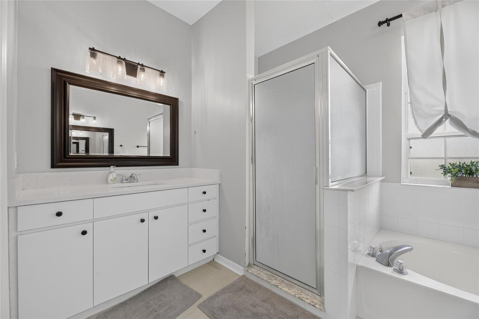 22240 WILLOW LAKES DR — photo 34
