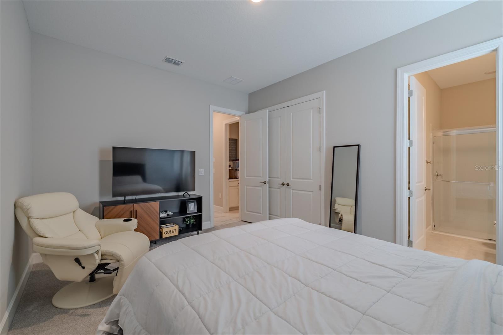 4727 FRECCIA LOOP — photo 41