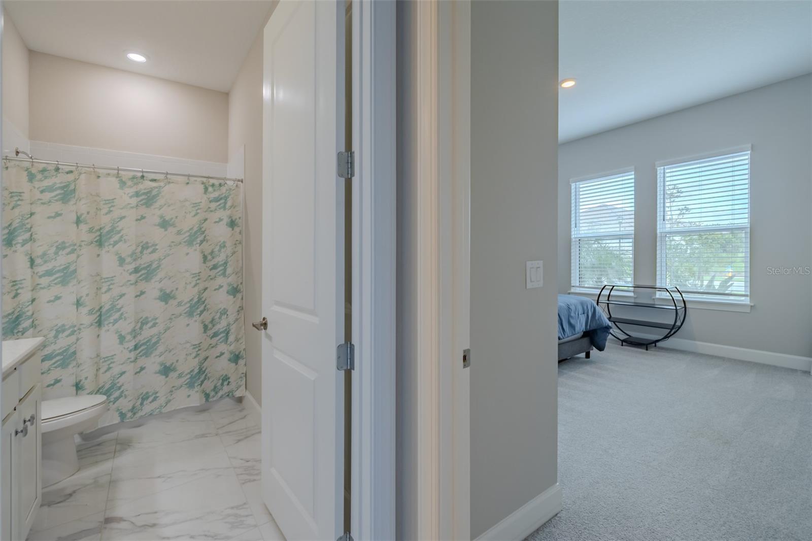 4727 FRECCIA LOOP — photo 31