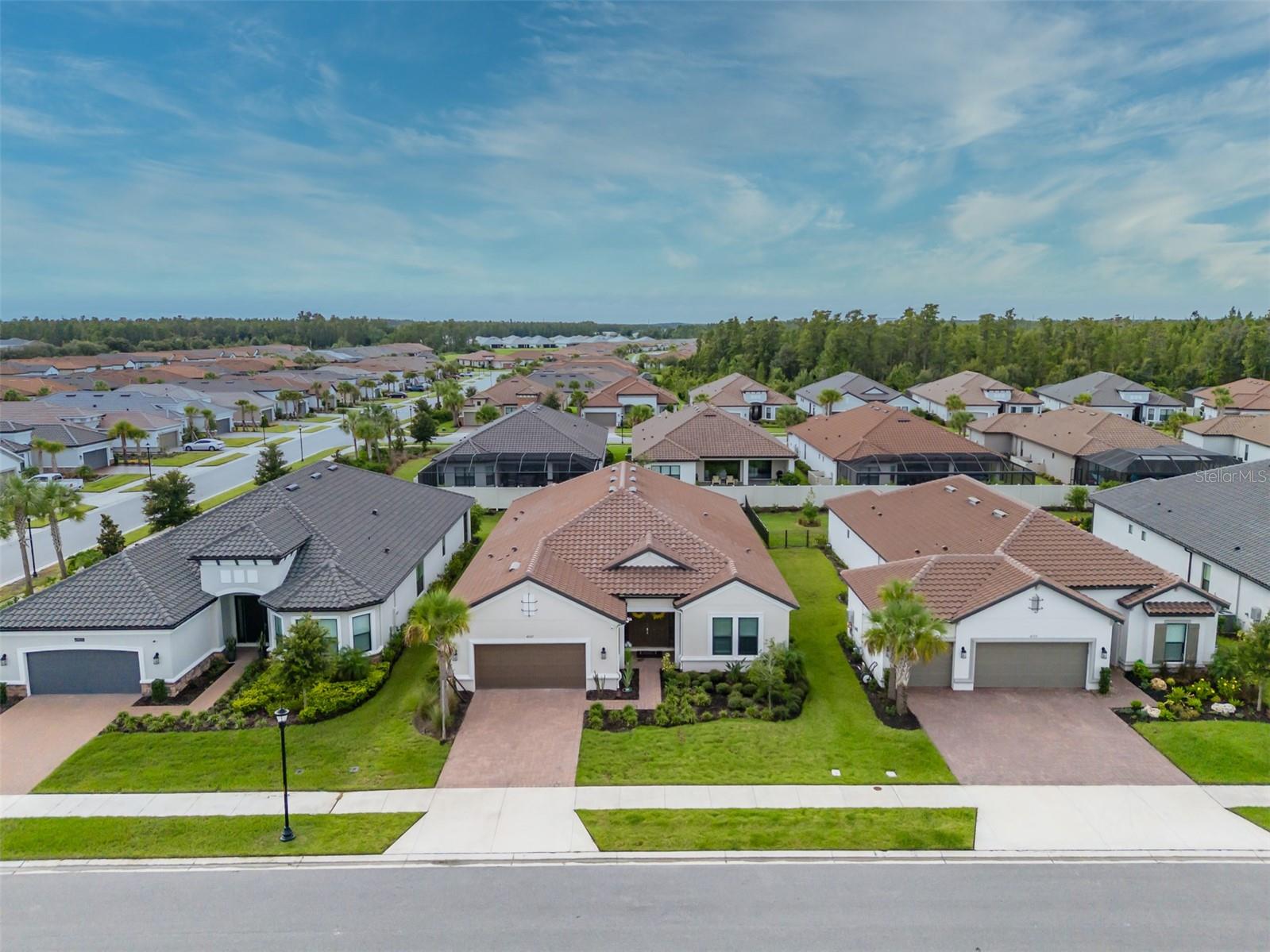 4727 FRECCIA LOOP — photo 46