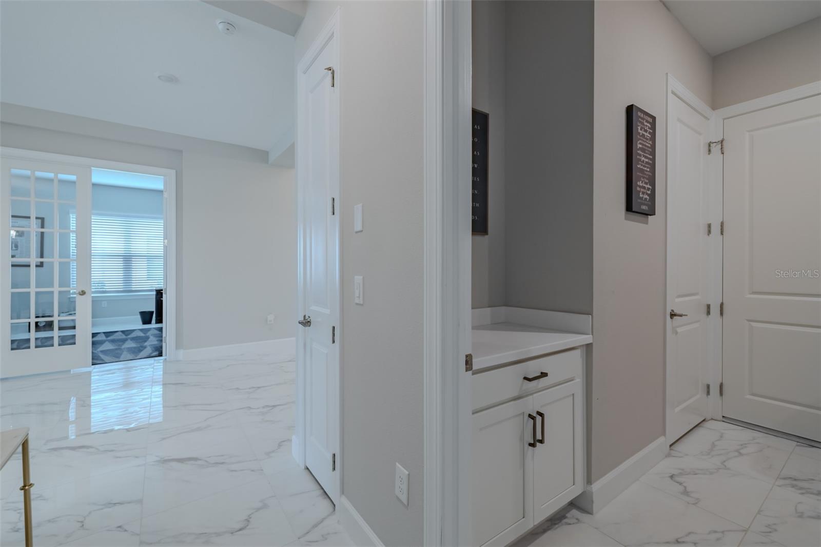 4727 FRECCIA LOOP — photo 34