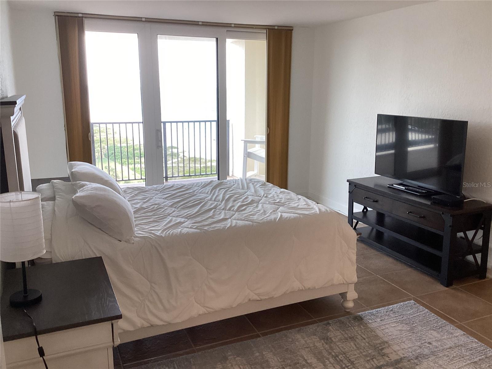 1460 GULF BLVD #702 — photo 16