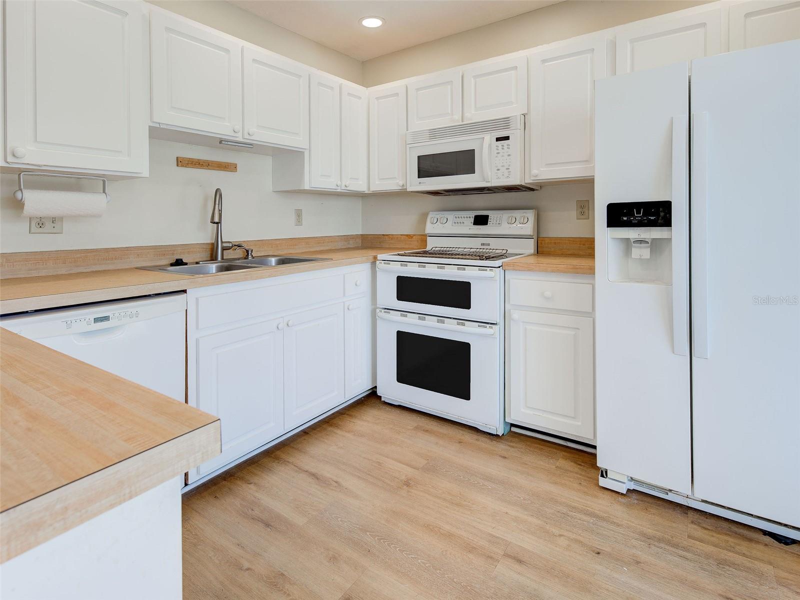 1036 BIRD BAY WAY #281 — photo 7