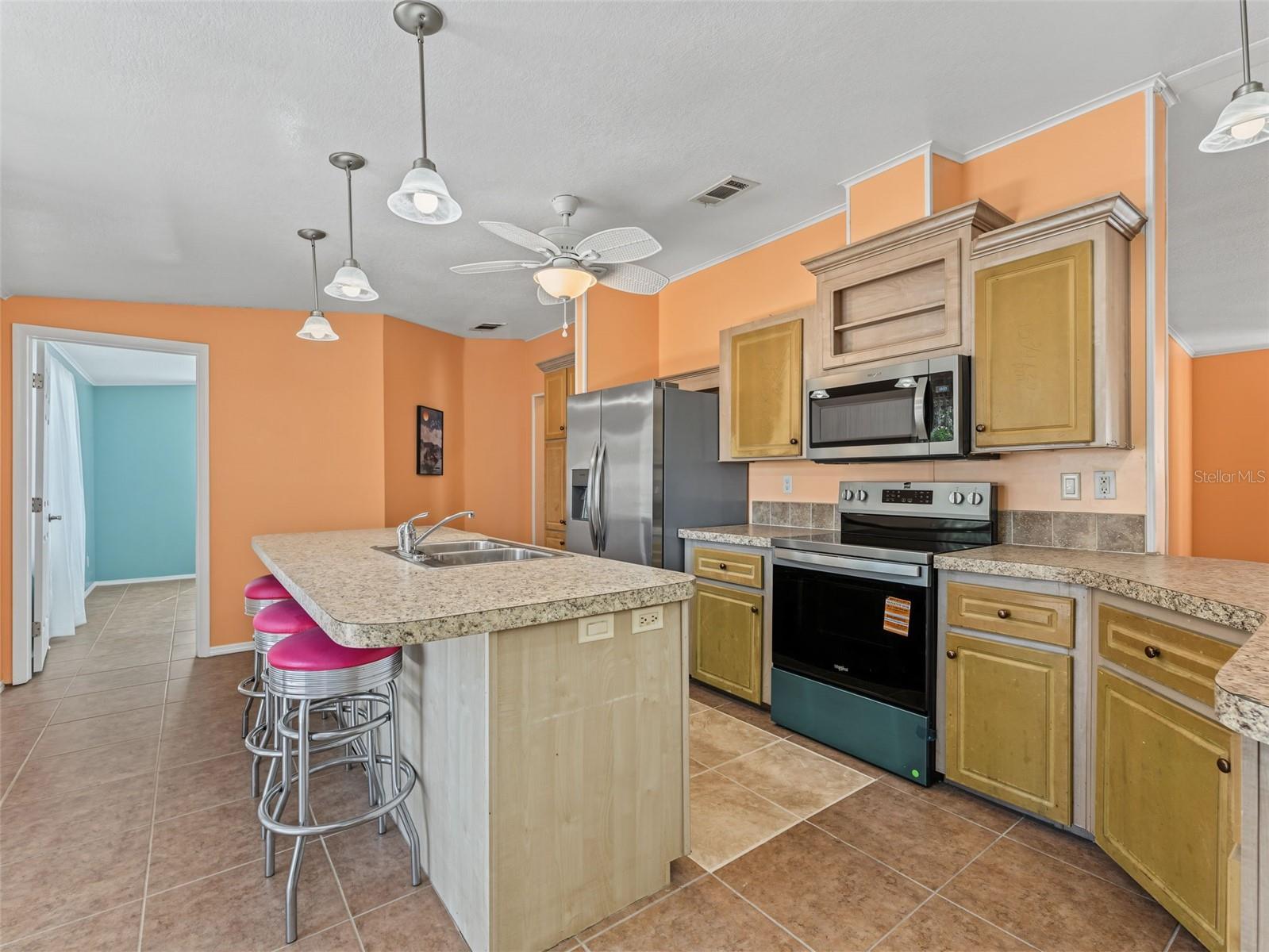 13231 LAUDERDALE ST — photo 24