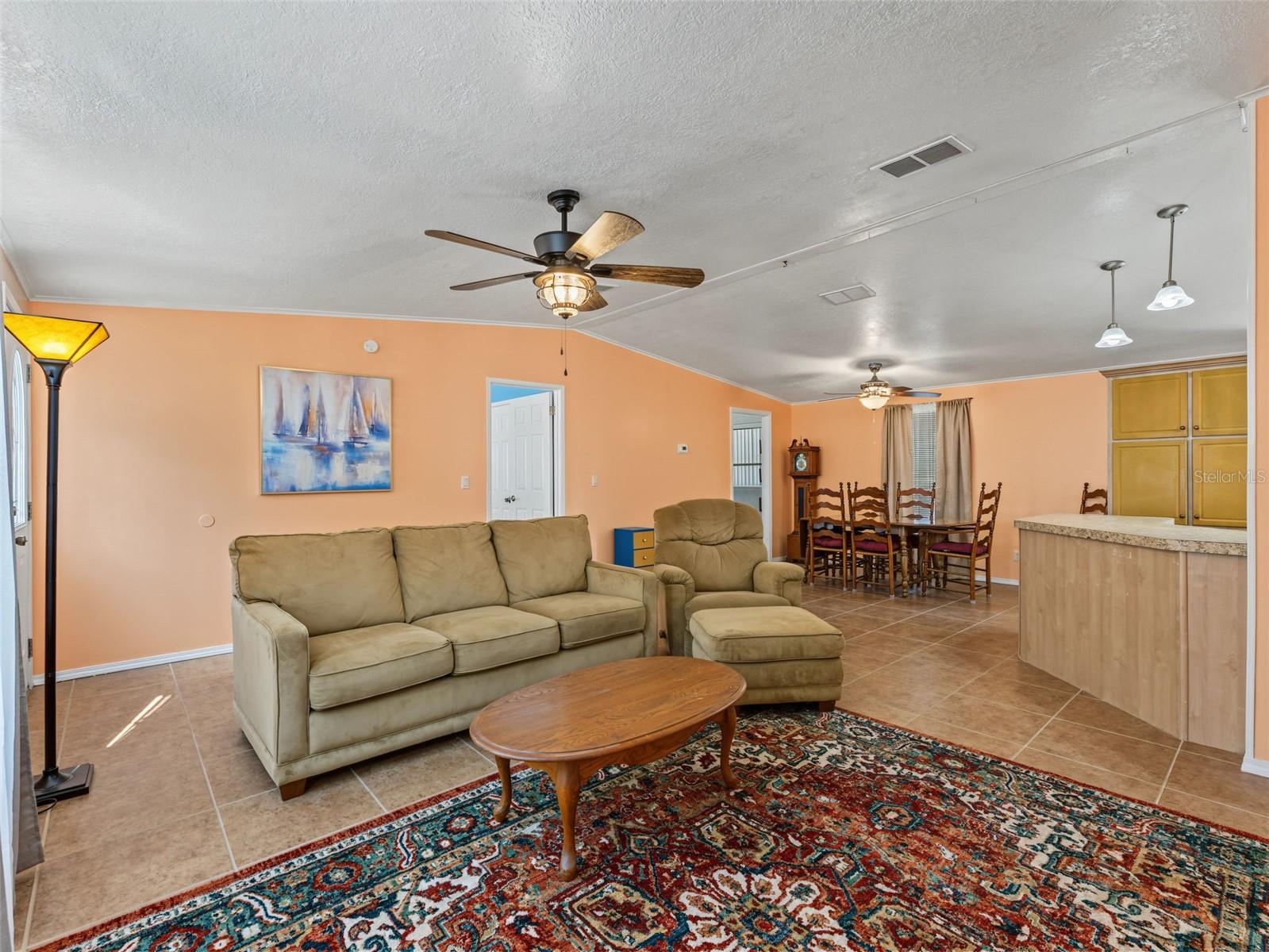 13231 LAUDERDALE ST — photo 9