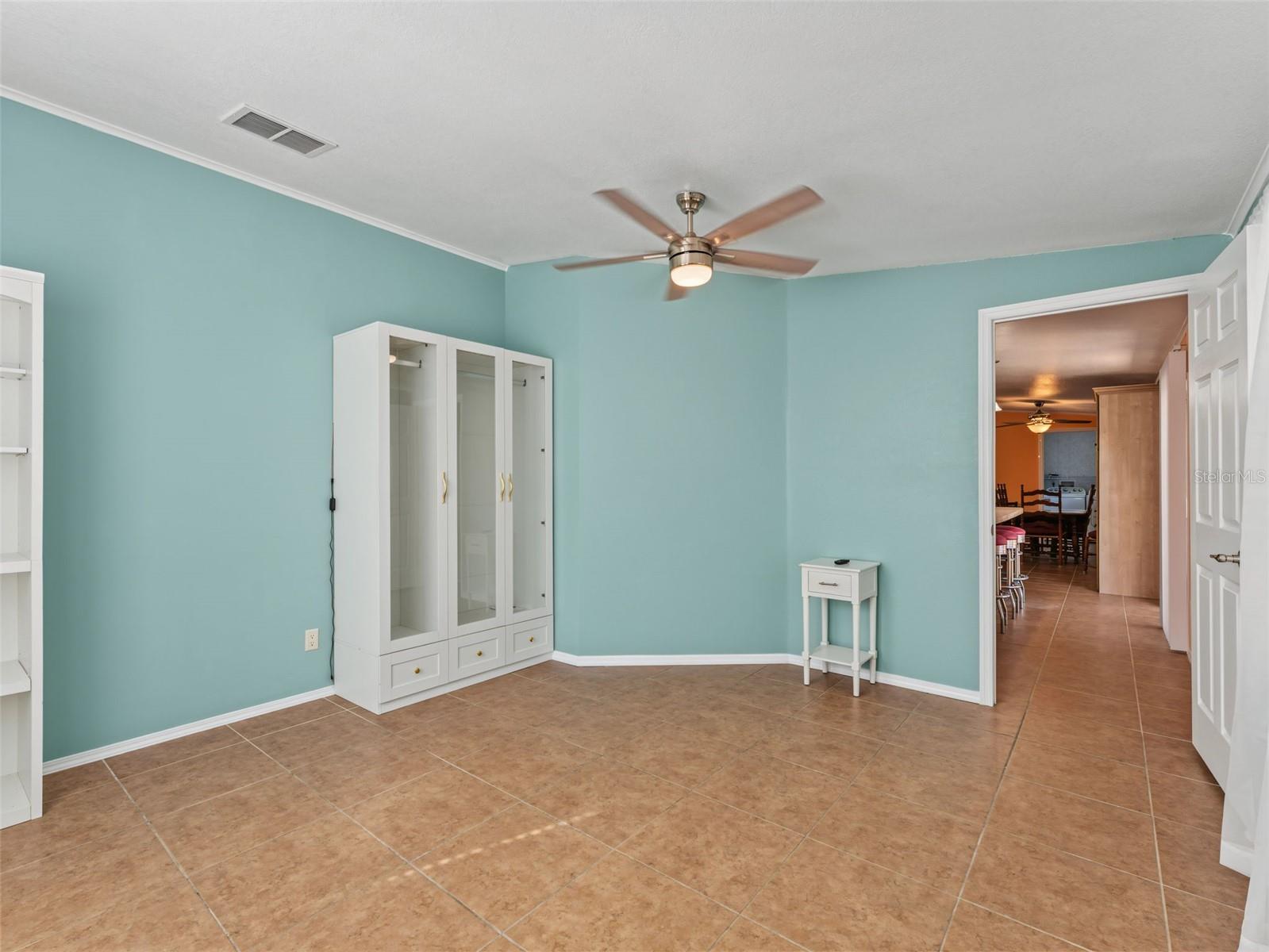 13231 LAUDERDALE ST — photo 32