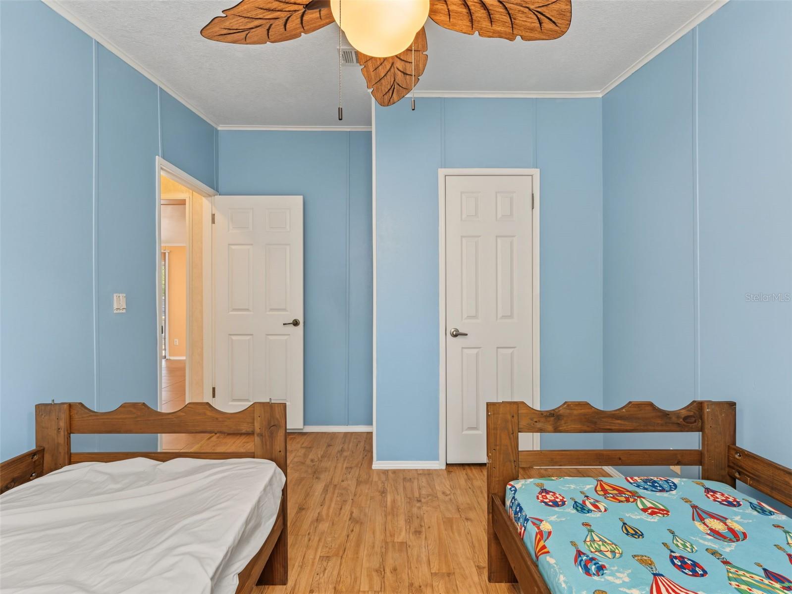 13231 LAUDERDALE ST — photo 40