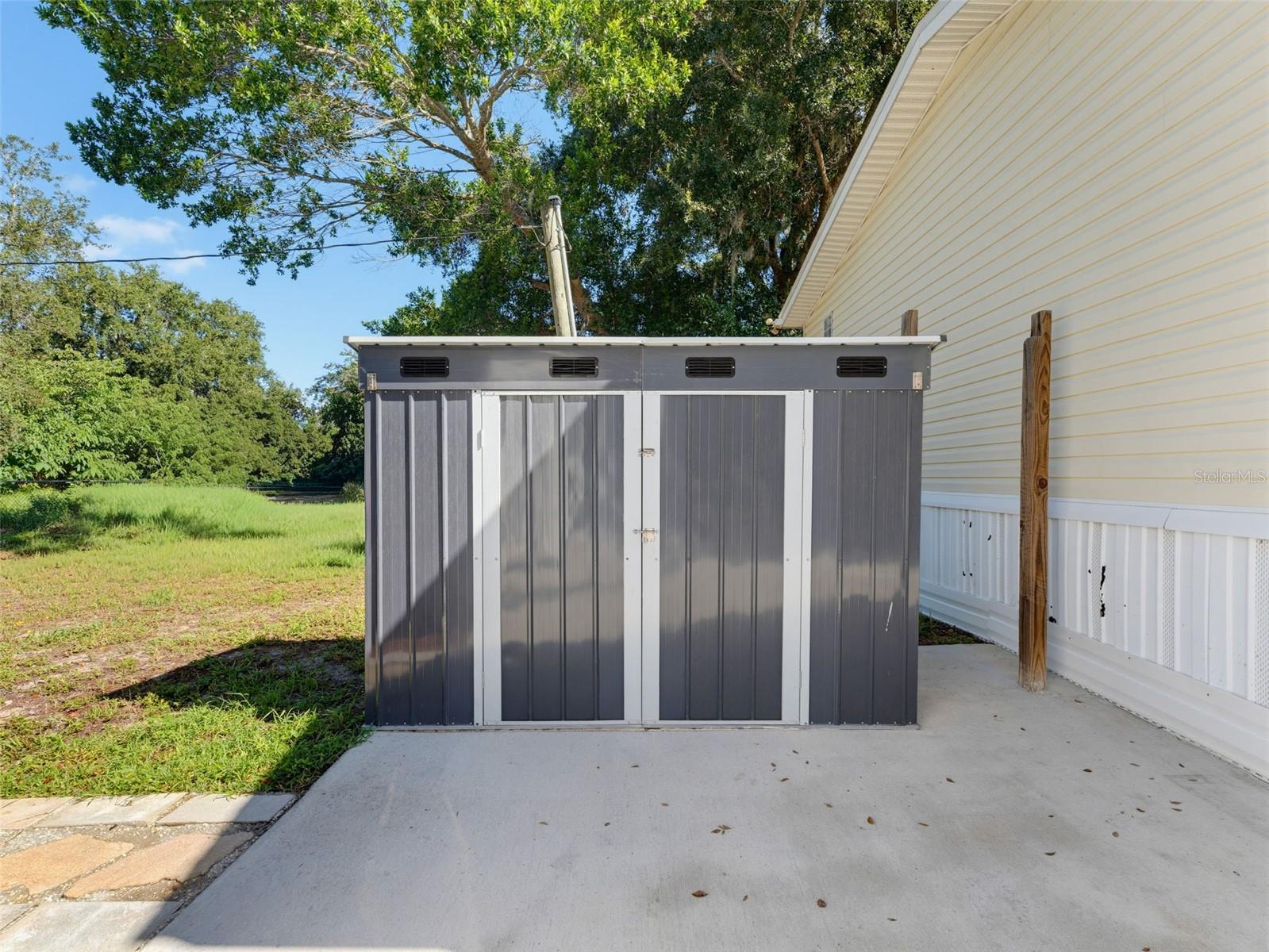 13231 LAUDERDALE ST — photo 64