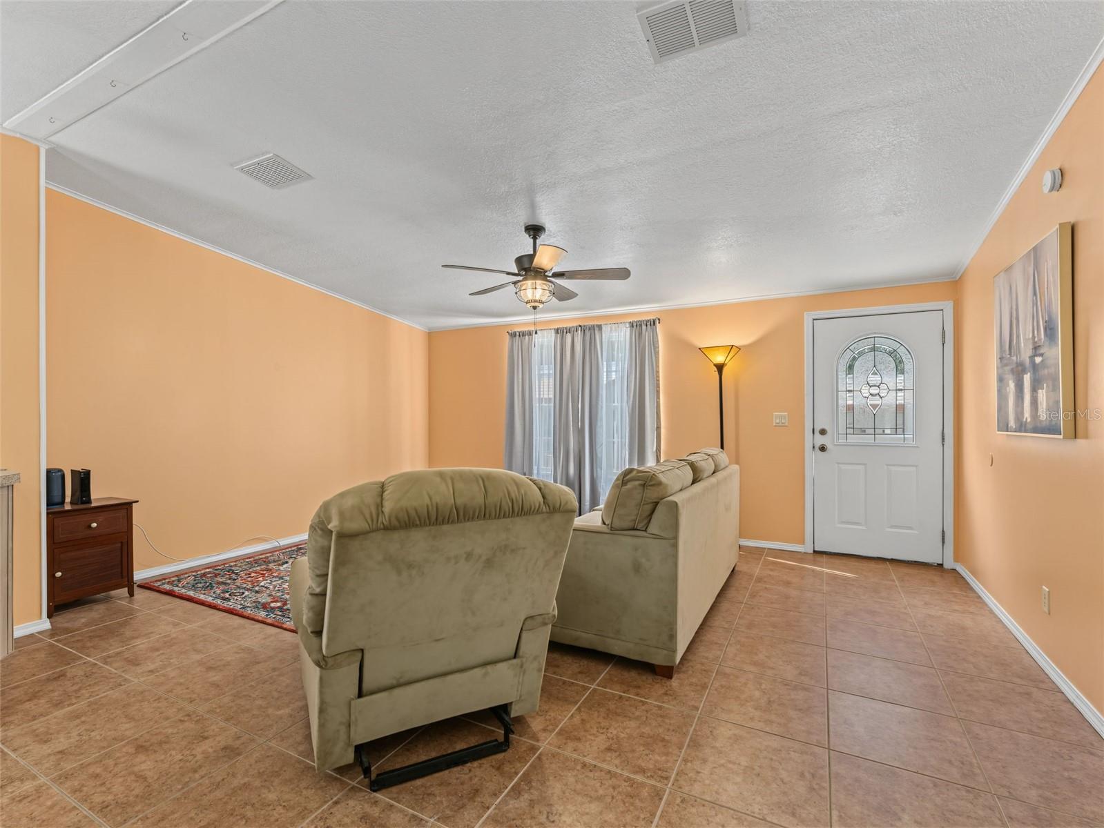 13231 LAUDERDALE ST — photo 7