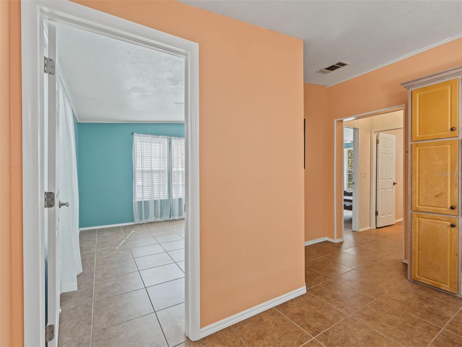13231 LAUDERDALE ST — photo 30