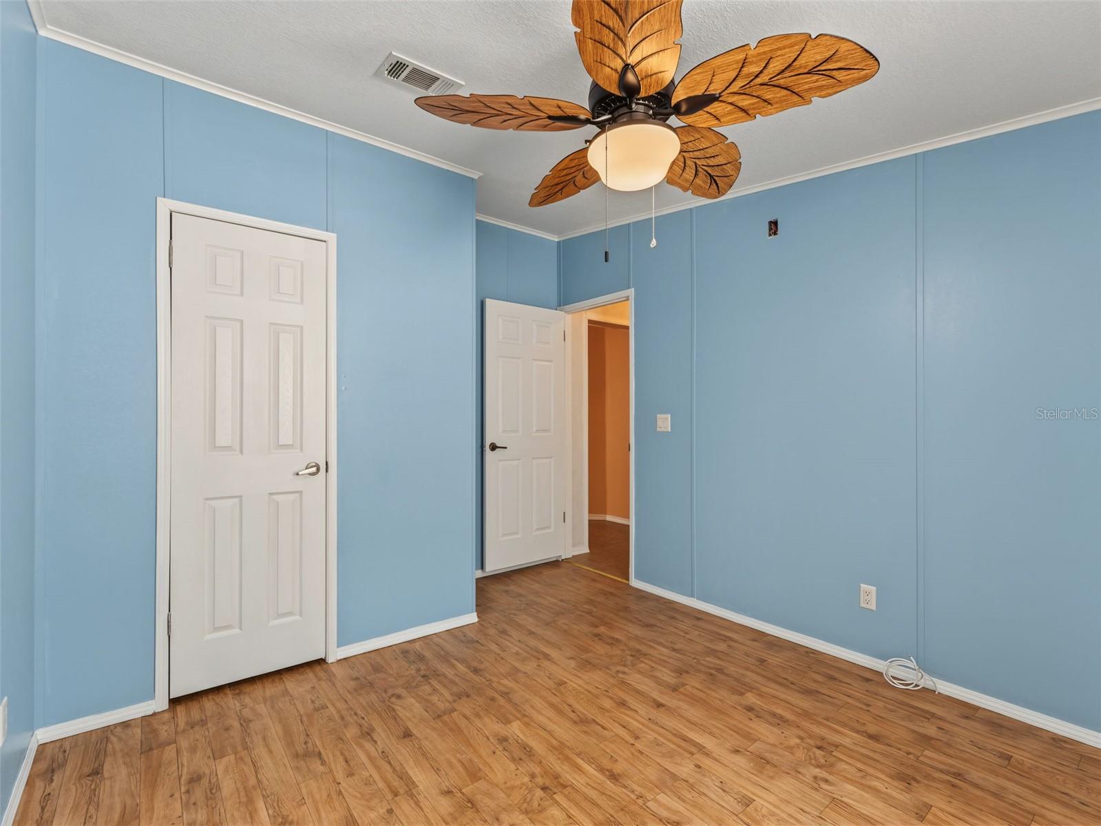 13231 LAUDERDALE ST — photo 37