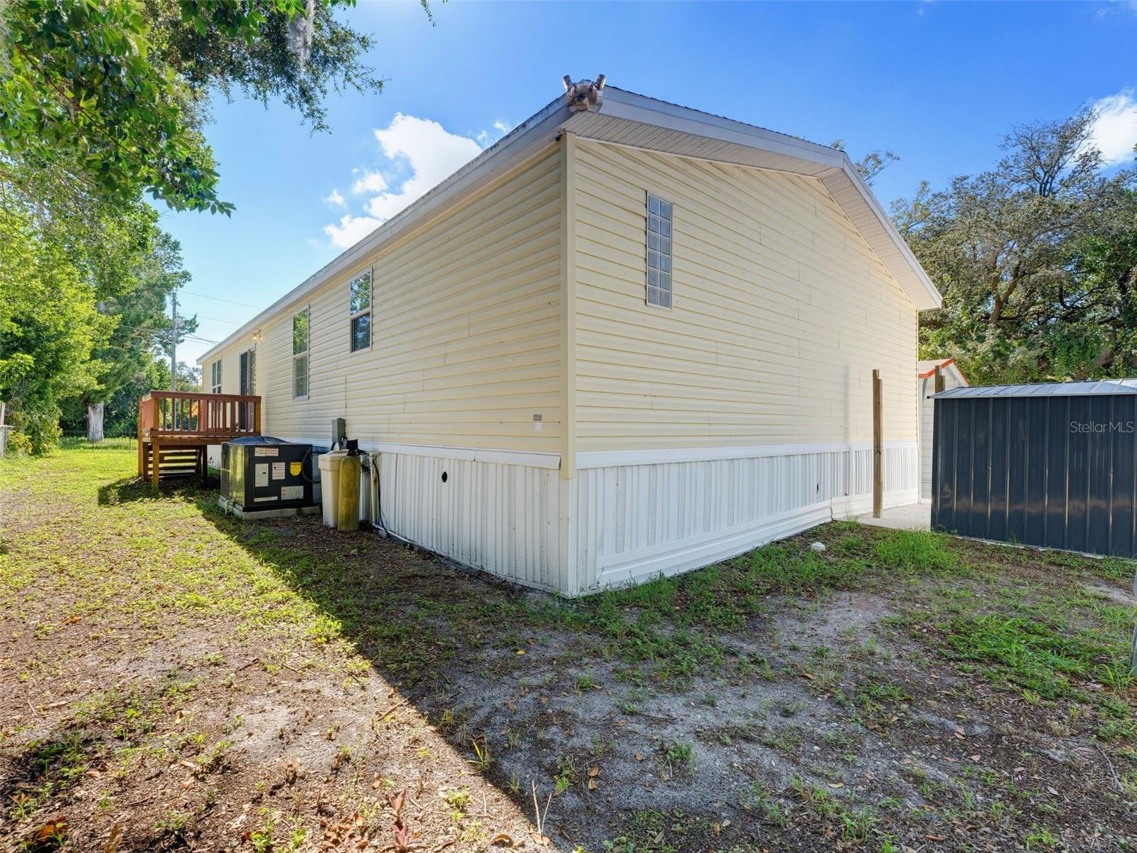 13231 LAUDERDALE ST — photo 61