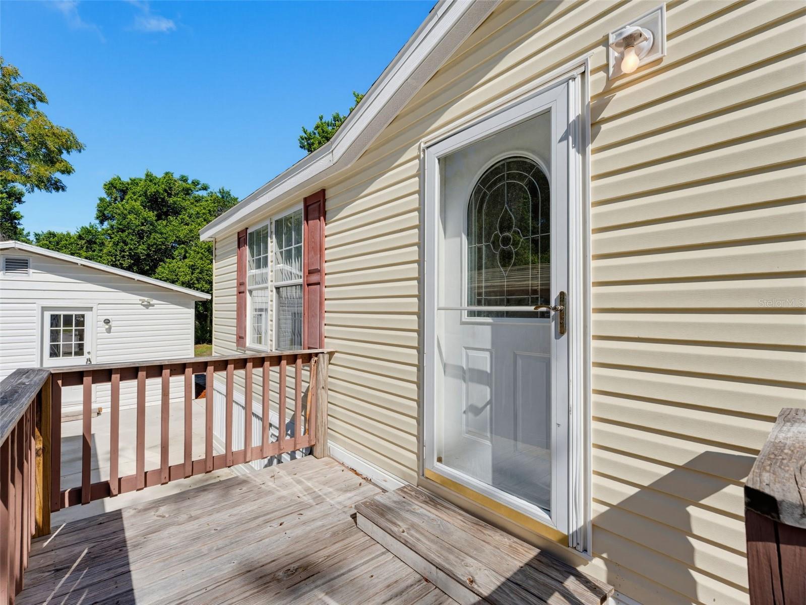 13231 LAUDERDALE ST — photo 5