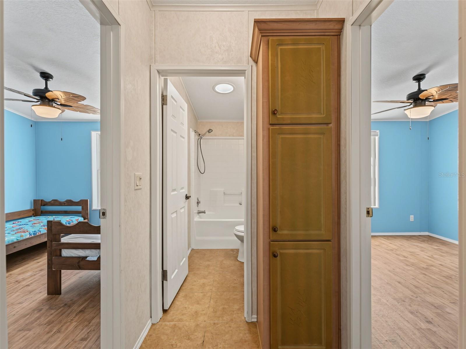 13231 LAUDERDALE ST — photo 34