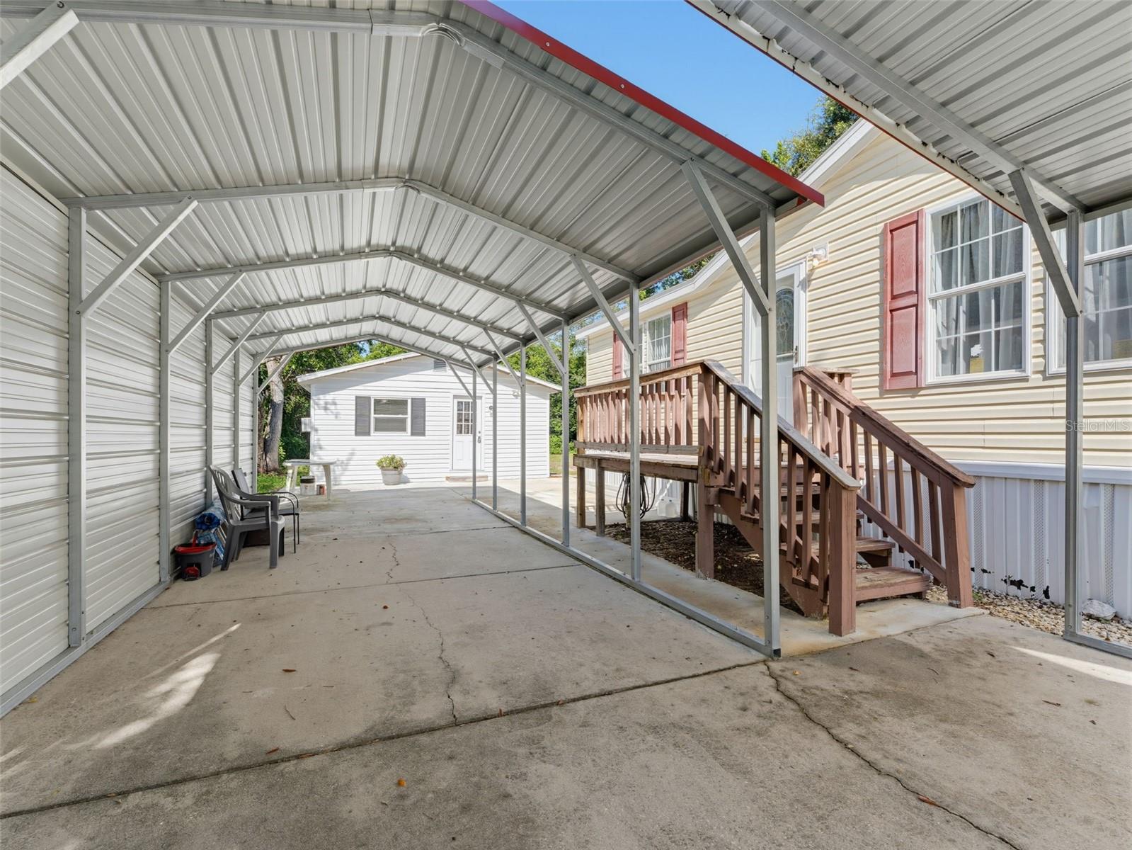 13231 LAUDERDALE ST — photo 43