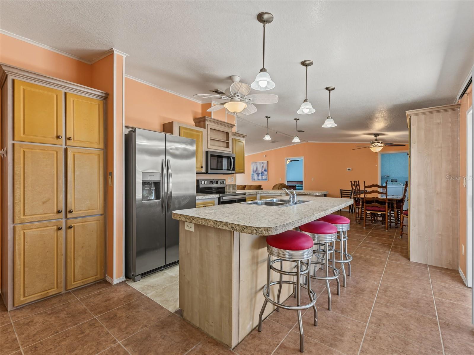 13231 LAUDERDALE ST — photo 28
