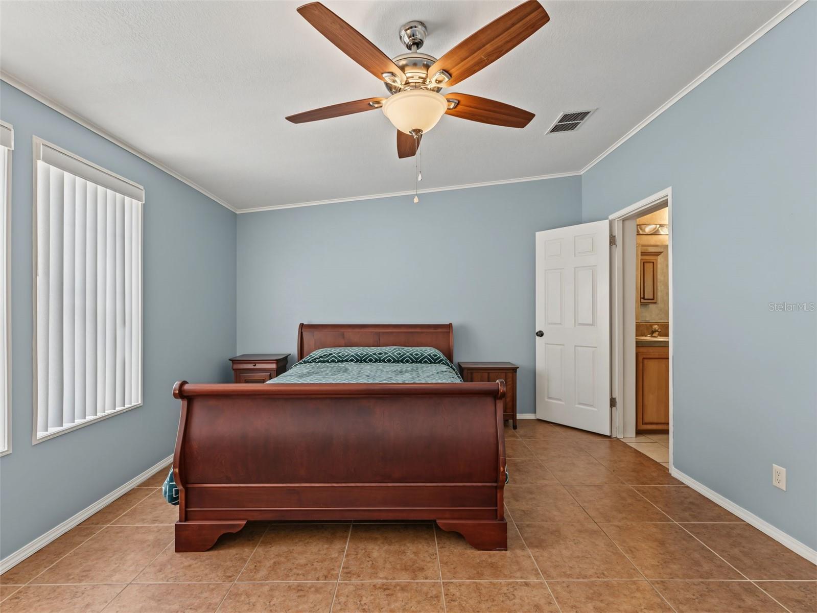 13231 LAUDERDALE ST — photo 12