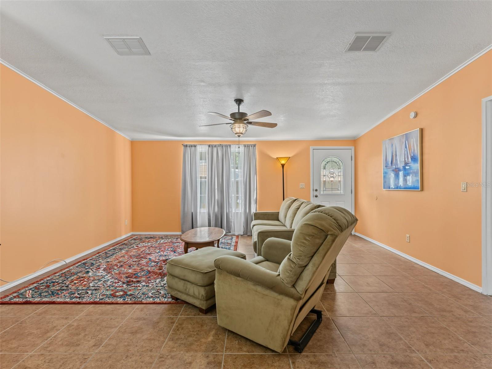13231 LAUDERDALE ST — photo 8