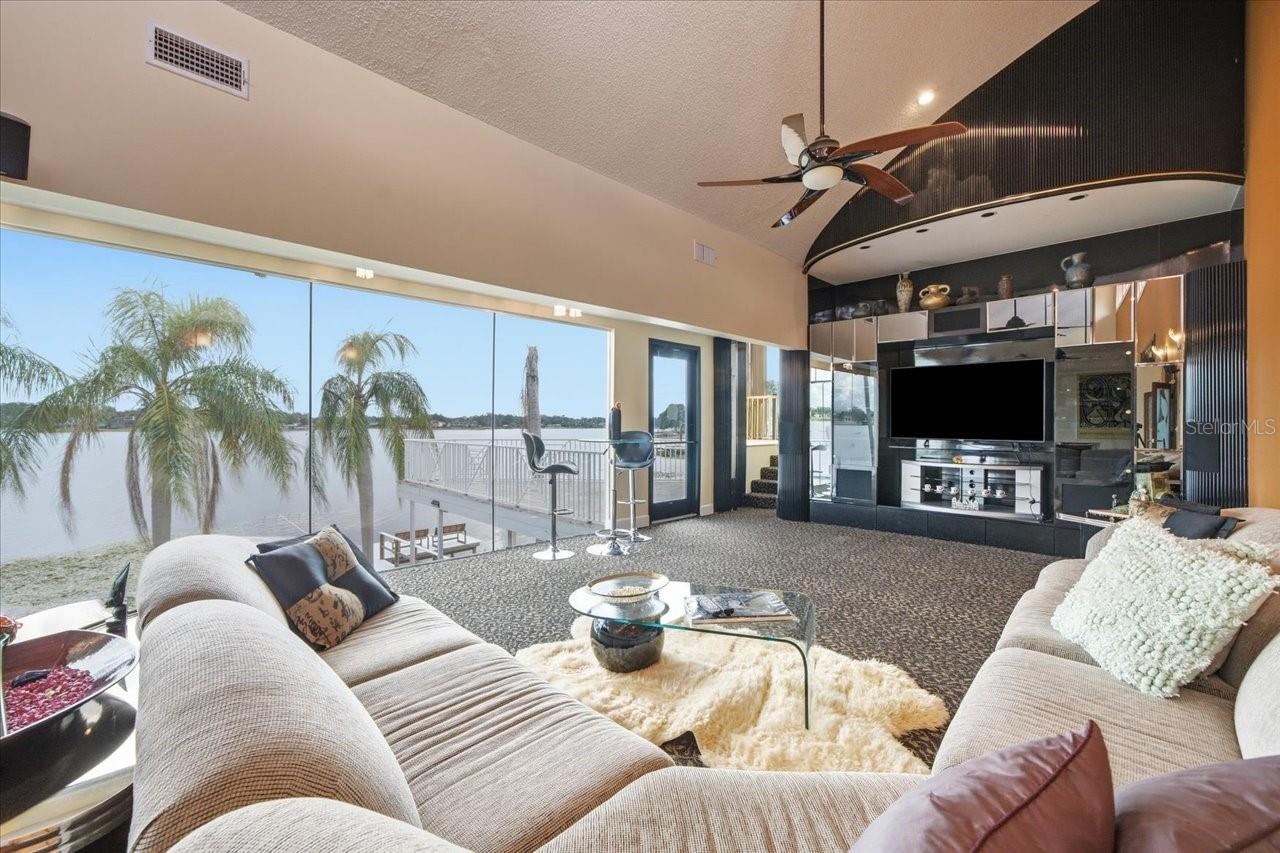 11609 CARROLLWOOD DR — photo 33