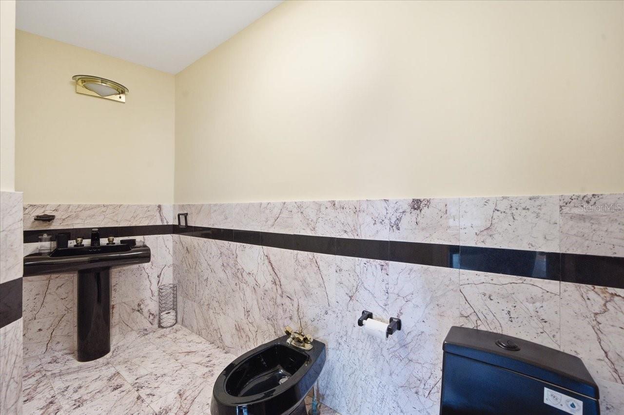 11609 CARROLLWOOD DR — photo 59