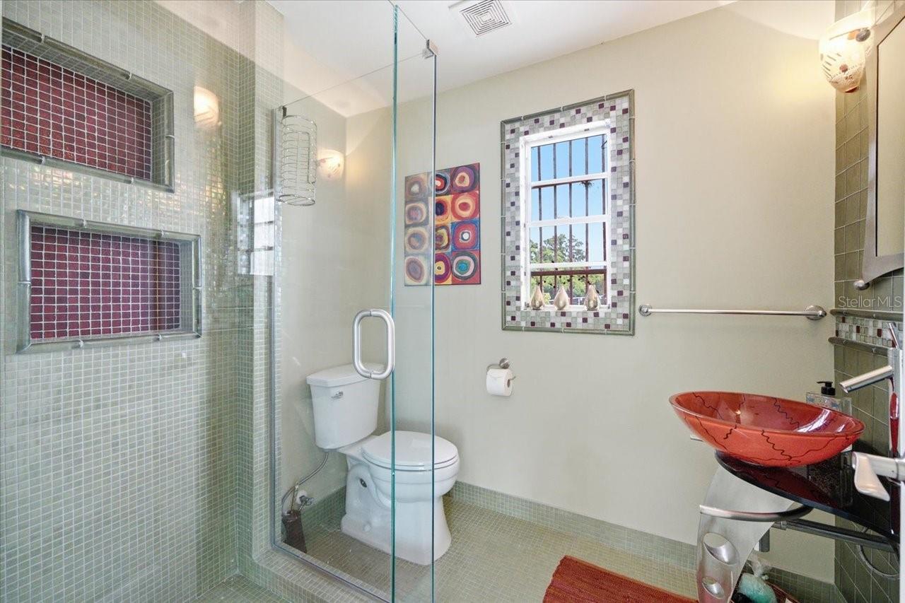 11609 CARROLLWOOD DR — photo 71