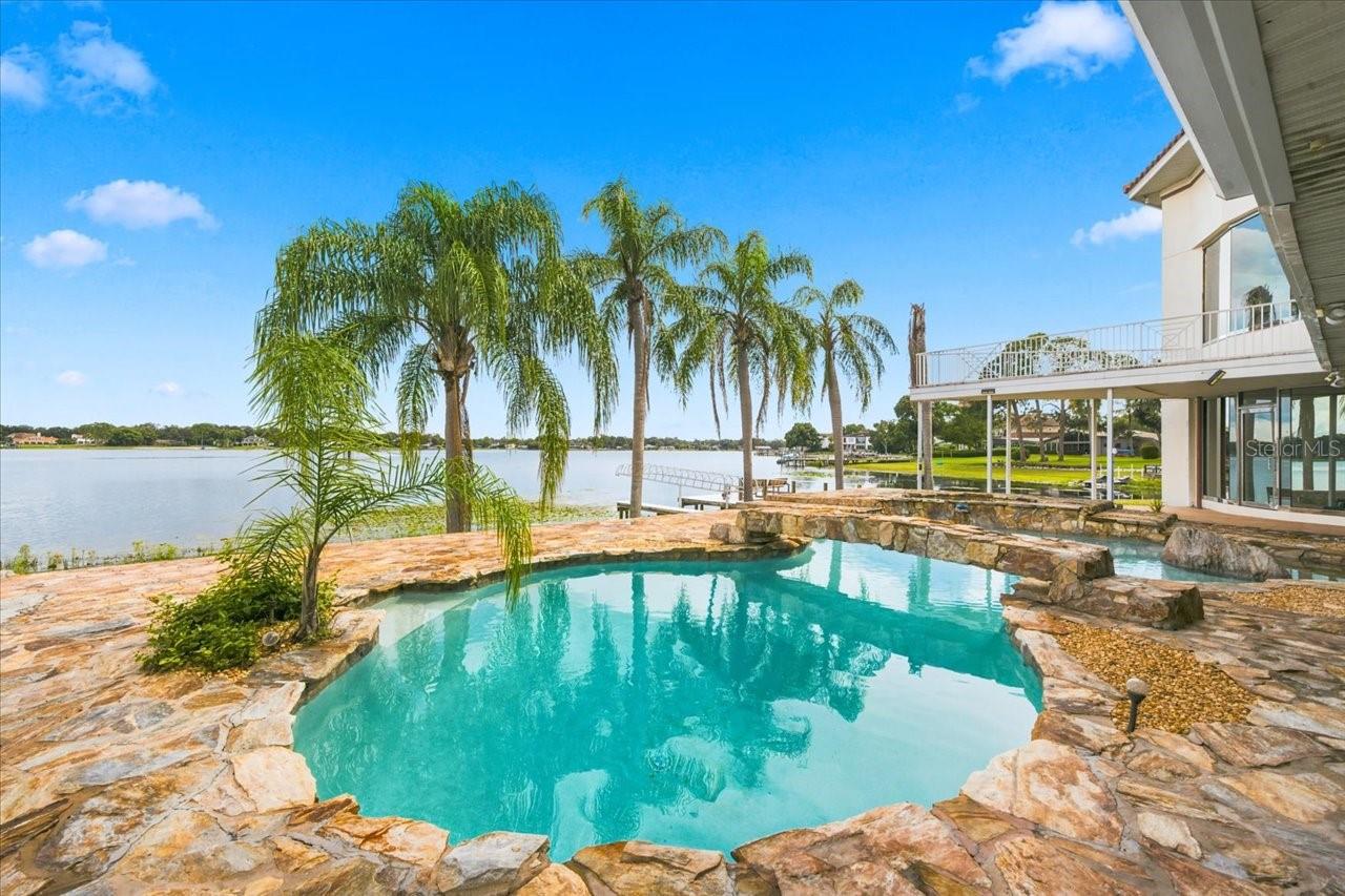 11609 CARROLLWOOD DR — photo 12