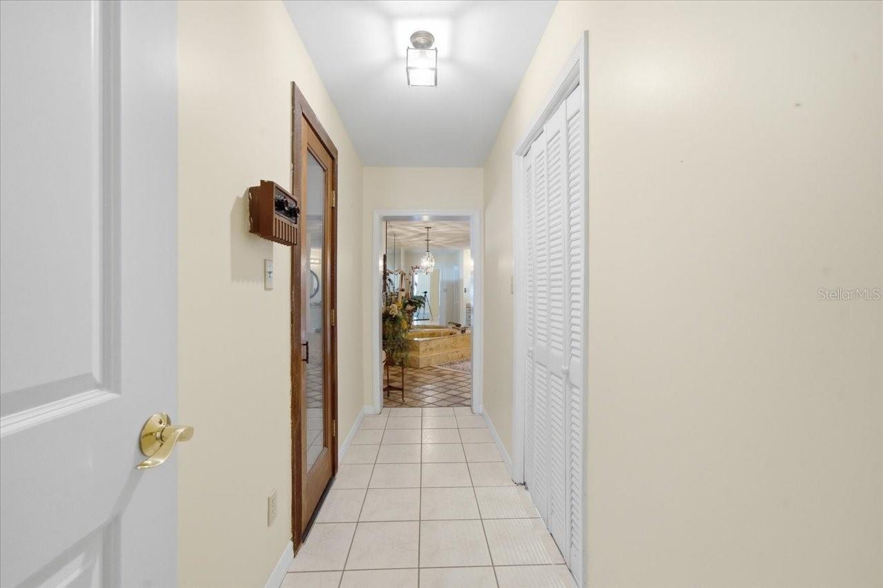 11609 CARROLLWOOD DR — photo 84