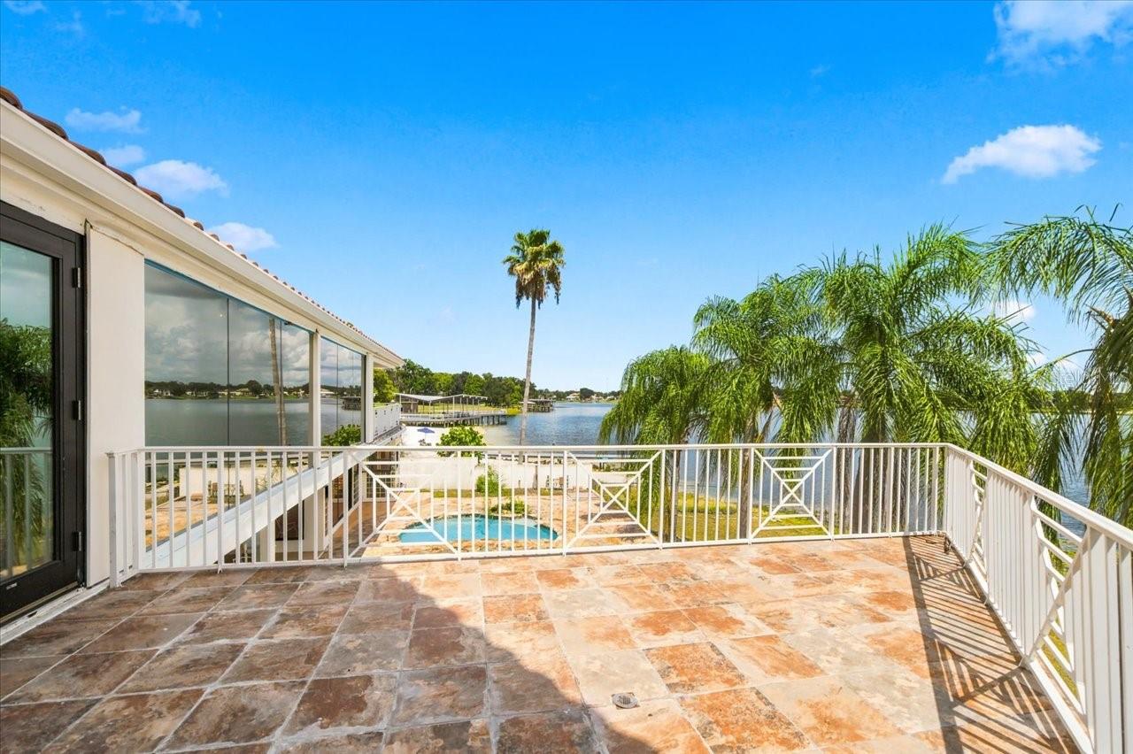 11609 CARROLLWOOD DR — photo 17