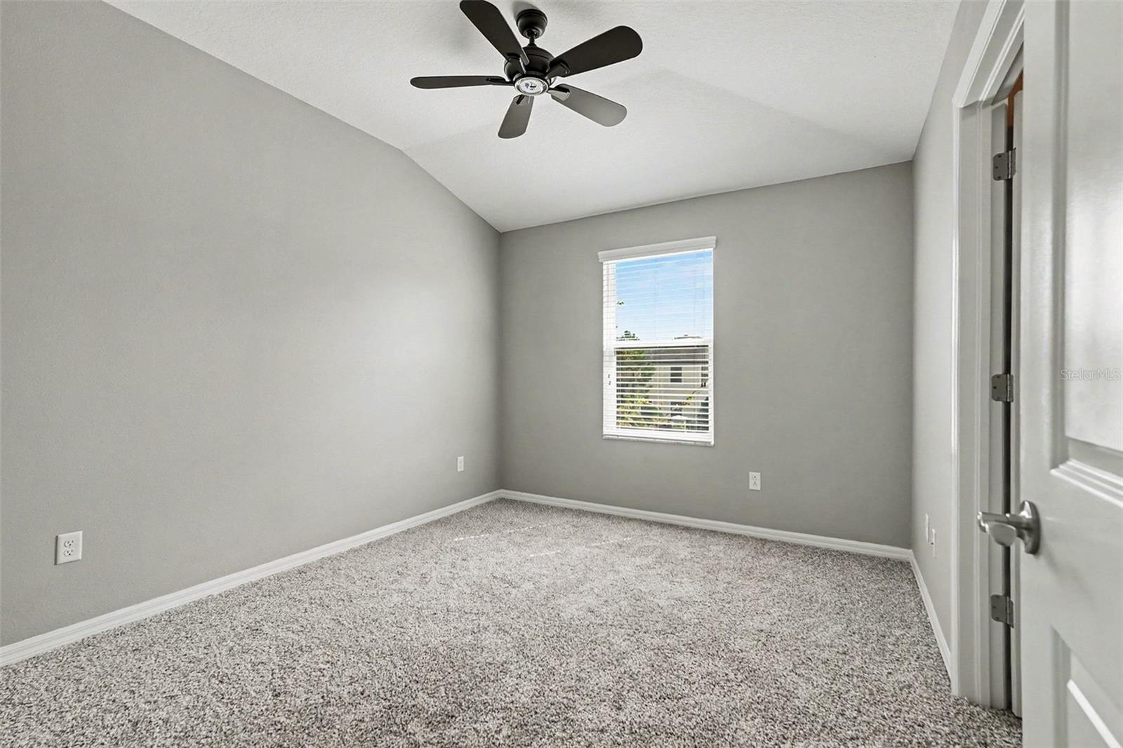 29967 SOUTHWELL LN — photo 23