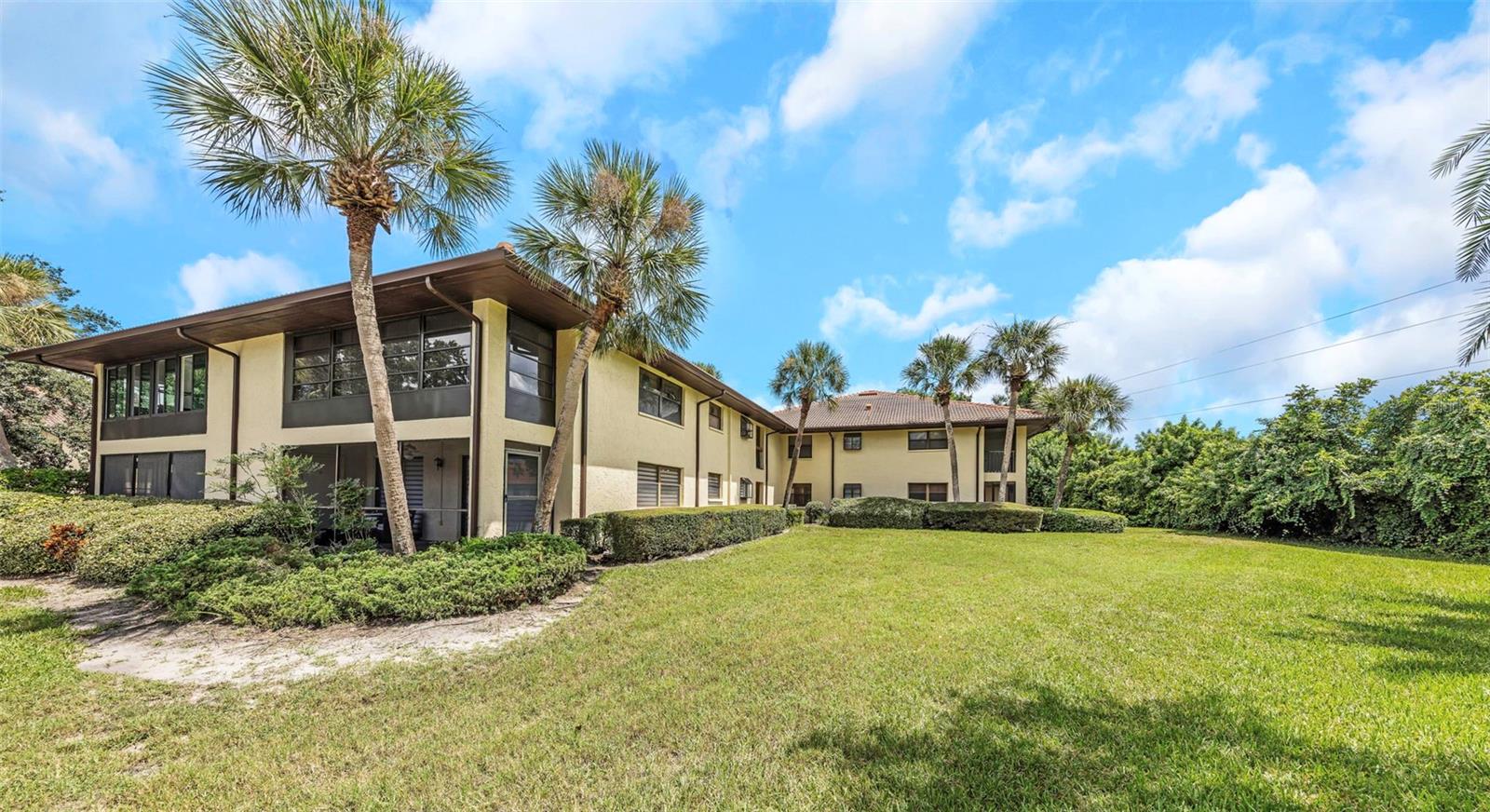 1906 HAMMOCK PINE BLVD #1906 — photo 38
