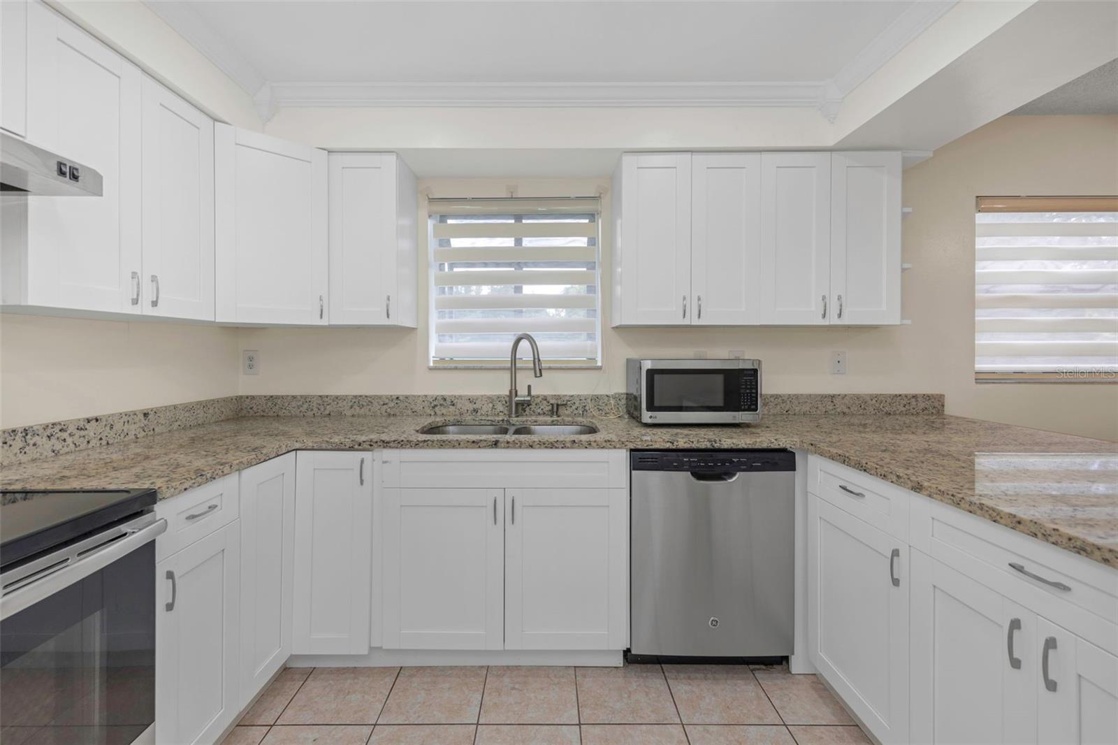 1906 HAMMOCK PINE BLVD #1906 — photo 8
