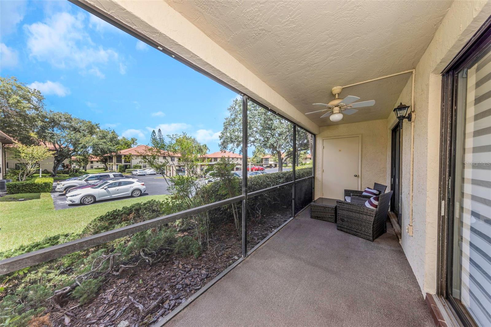 1906 HAMMOCK PINE BLVD #1906 — photo 32