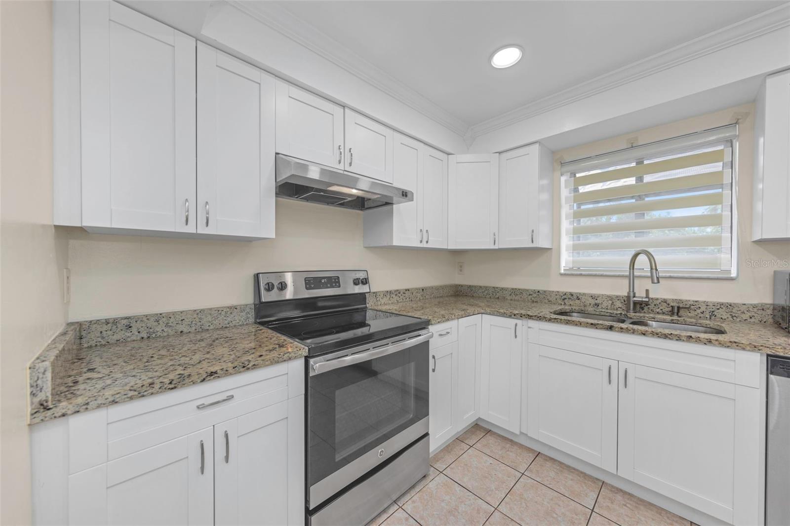 1906 HAMMOCK PINE BLVD #1906 — photo 7