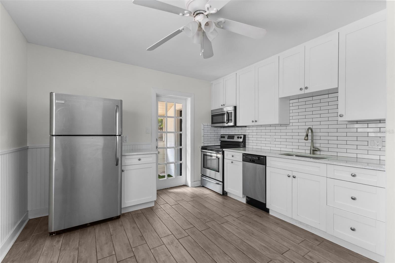 4010 W ANGELES ST — photo 14