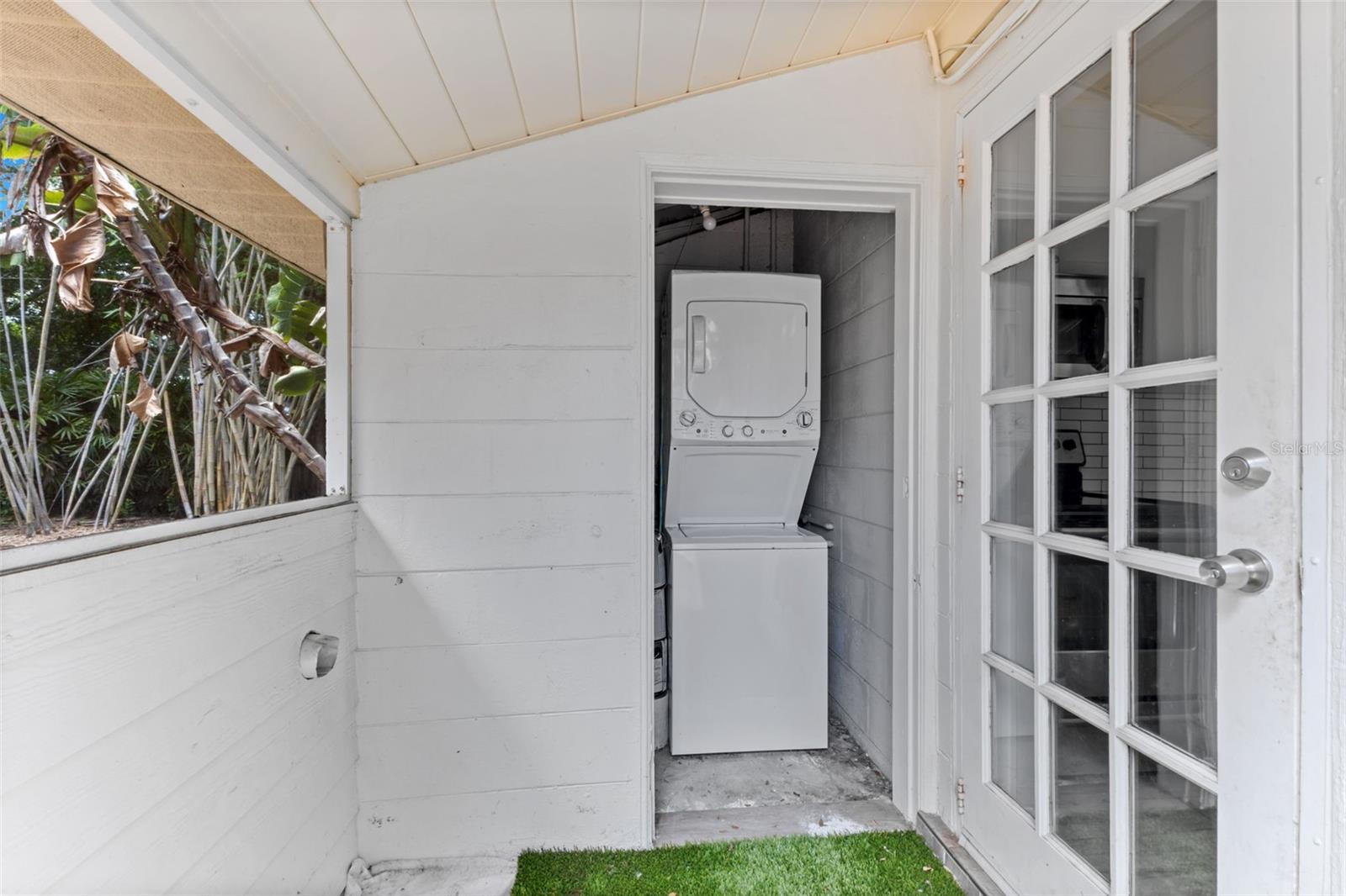 4010 W ANGELES ST — photo 25