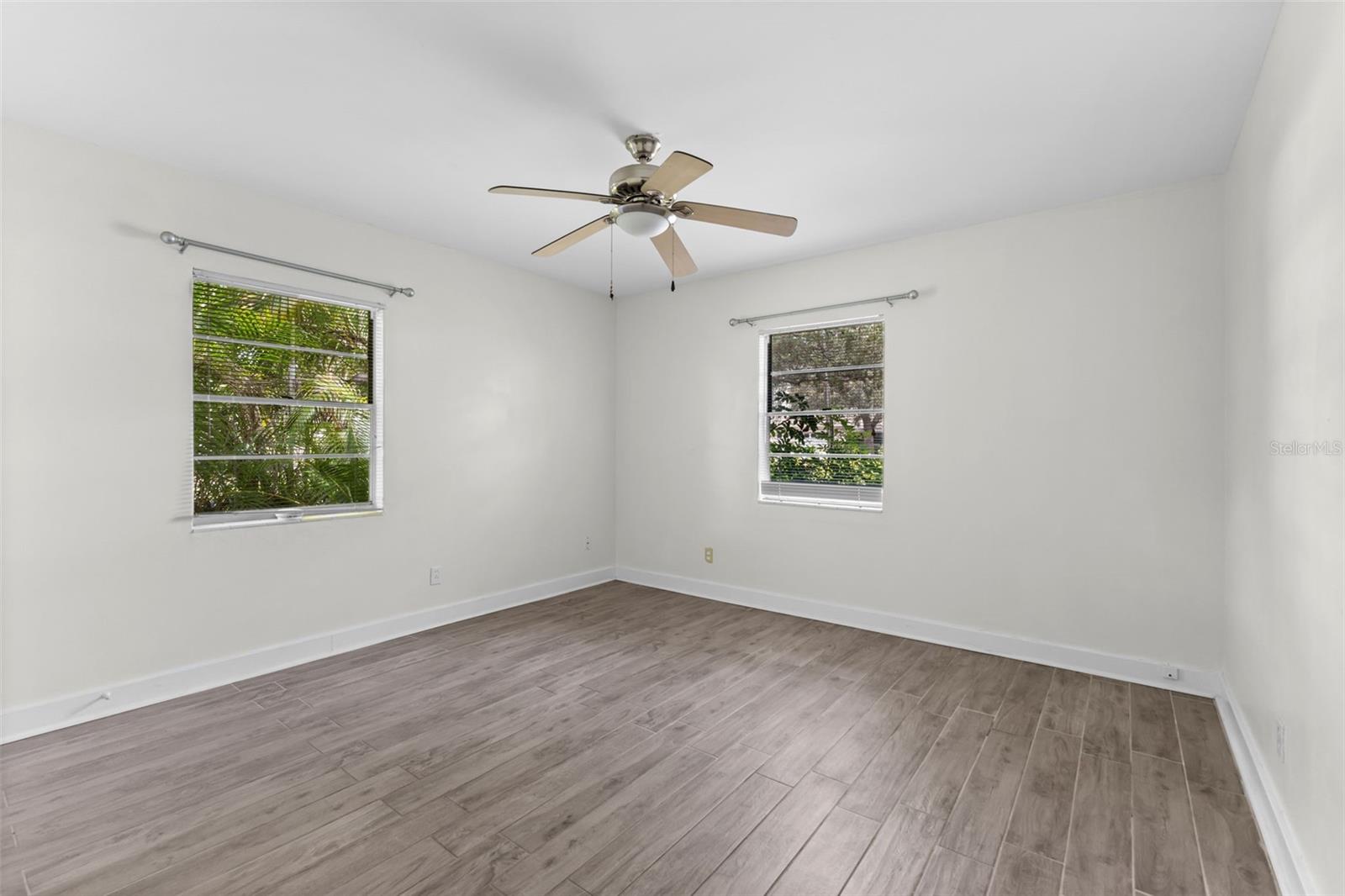 4010 W ANGELES ST — photo 21