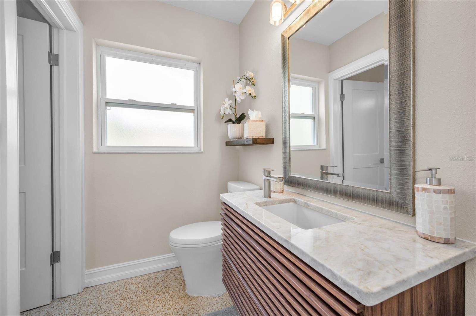 52 N PINE CIR — photo 39