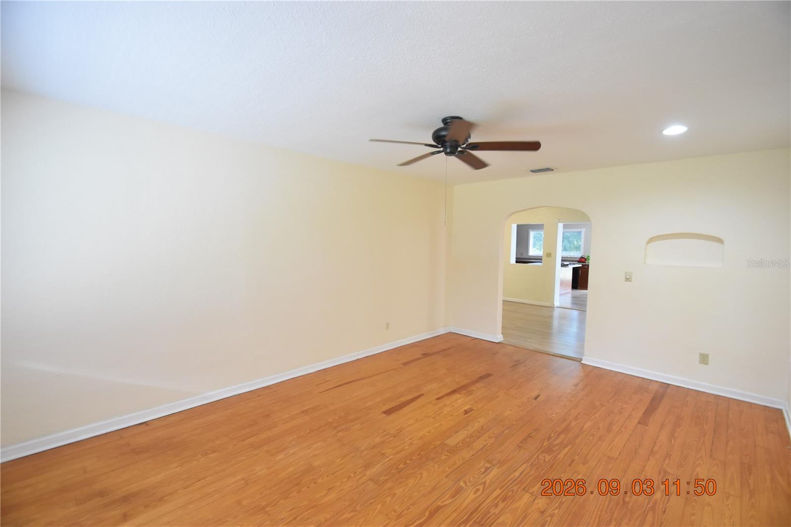 906 7TH AVE SW #Right — photo 9